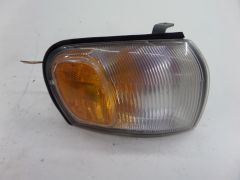 Subaru Impreza 2.5 RS Right Front Corner Turn Signal Light GM 97-01 OEM